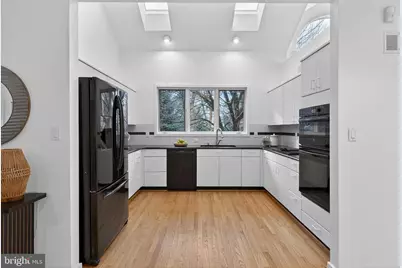 1419 Belcastle Court, Reston, VA 20194 - Photo 16