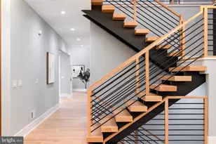 1052 Balls Hill Rd, McLean, VA 22101 - Photo 16