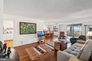 5904 Mt Eagle Dr, Alexandria, VA 22303 - Photo 6