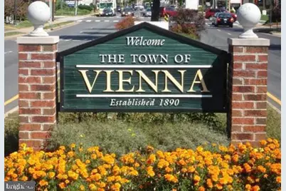 1727 Pebble Beach Drive, Vienna, VA 22182 - Photo 22