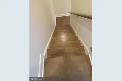 5158 Ridgeview Retreat Drive, Chantilly, VA 20151 - Photo 4