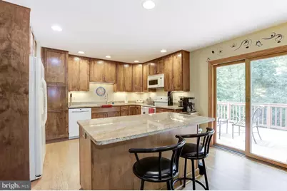 7893 Godolphin Drive, Springfield, VA 22153 - Photo 6