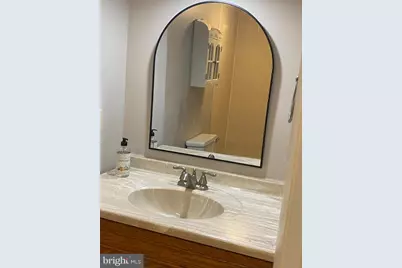 8326 Glastonbury Court, Annandale, VA 22003 - Photo 8