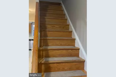 8326 Glastonbury Court, Annandale, VA 22003 - Photo 14