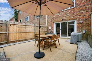 5818 Torington Dr, Springfield, VA 22152 - Photo 34