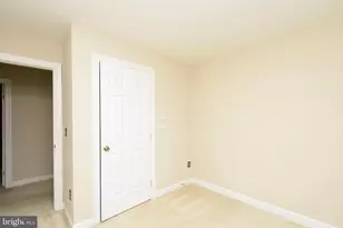 6211 Glenshire Row, Alexandria, VA 22315 - Photo 26