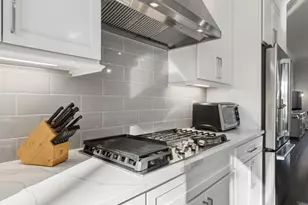 14661 Battery Ridge Ln, Centreville, VA 20120 - Photo 10