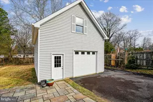 6215 Edison Dr, Alexandria, VA 22310 - Photo 6