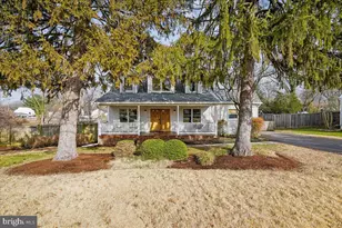 6215 Edison Dr, Alexandria, VA 22310 - Photo 58