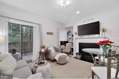 12160 Penderview Terrace #1102, Fairfax, VA 22033 - Photo 6