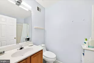 14200 Beddingfield Way, Centreville, VA 20121 - Photo 36