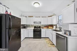 14200 Beddingfield Way, Centreville, VA 20121 - Photo 16