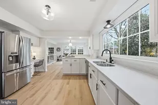 6112 Sandstone Ct, Clifton, VA 20124 - Photo 14