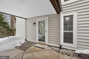 10114 Oakton Terrace Rd, Oakton, VA 22124 - Photo 22