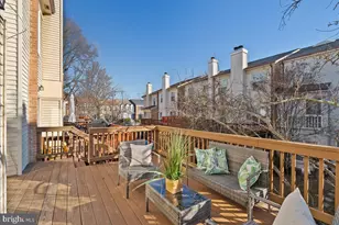 6121 Wellington Commons Dr, Alexandria, VA 22310 - Photo 28