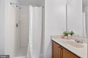 6121 Wellington Commons Dr, Alexandria, VA 22310 - Photo 26