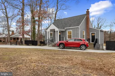 3284 Annandale Road, Falls Church, VA 22042 - Photo 2