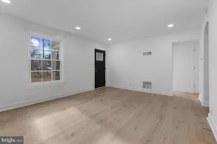 3284 Annandale Rd, Falls Church, VA 22042 - Photo 12