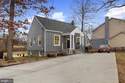 3284 Annandale Road, Falls Church, VA 22042 - Photo 1