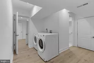 3284 Annandale Rd, Falls Church, VA 22042 - Photo 30