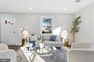 6735 Gouthier Rd, Falls Church, VA 22042 - Photo 10