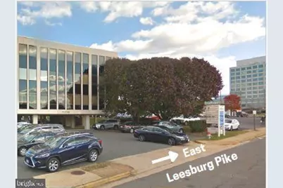 8206 Leesburg Pike #201, Vienna, VA 22182 - Photo 2