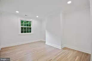 165 E St NE, Vienna, VA 22180 - Photo 12