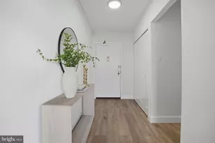 3701 S George Mason Dr, Falls Church, VA 22041 - Photo 4