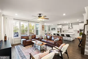 9516 Sanger St, Lorton, VA 22079 - Photo 6