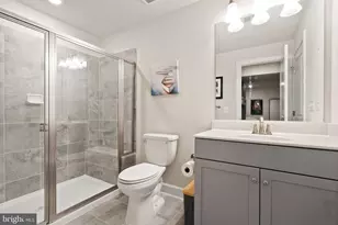 9516 Sanger St, Lorton, VA 22079 - Photo 38