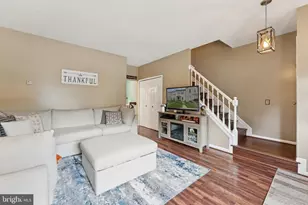 7180 Westfield Ct, Alexandria, VA 22306 - Photo 4