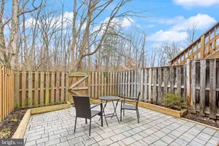 5716 Evergreen Knoll Ct, Alexandria, VA 22303 - Photo 26
