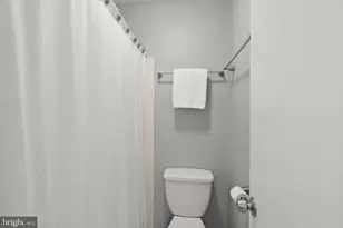 5716 Evergreen Knoll Ct, Alexandria, VA 22303 - Photo 20