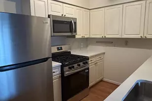 12919 Alton Square, Herndon, VA 20170 - Photo 8