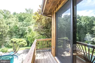 10809 Nicholsridge Rd, Great Falls, VA 22066 - Photo 16