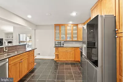 2928 Hunter Road, Fairfax, VA 22031 - Photo 18