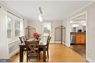 2928 Hunter Road, Fairfax, VA 22031 - Photo 14