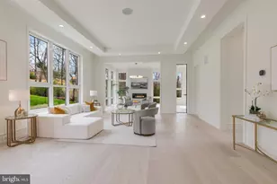 8757 Brook Rd, McLean, VA 22102 - Photo 10