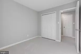 5661 Thorndyke Ct, Centreville, VA 20120 - Photo 8