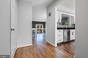 5661 Thorndyke Ct, Centreville, VA 20120 - Photo 18