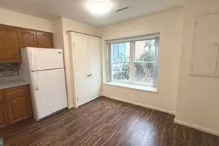 3699 Persimmon Cir, Fairfax, VA 22031 - Photo 4