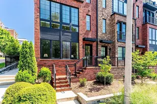 11748 Sunrise Valley Dr, Reston, VA 20191 - Photo 2