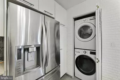 8380 Greensboro Drive #322, McLean, VA 22102 - Photo 12