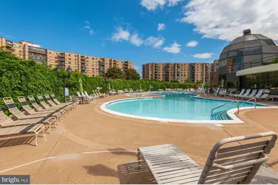 8380 Greensboro Drive #322, McLean, VA 22102 - Photo 22