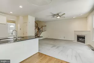 122 Shepherdson Ln NE, Vienna, VA 22180 - Photo 14