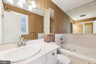 8510 Browning Ct, Annandale, VA 22003 - Photo 18