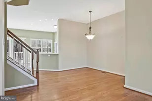 12025 Edgemere Cir, Reston, VA 20190 - Photo 6