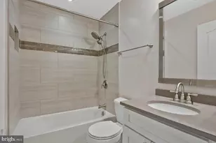 12025 Edgemere Cir, Reston, VA 20190 - Photo 22