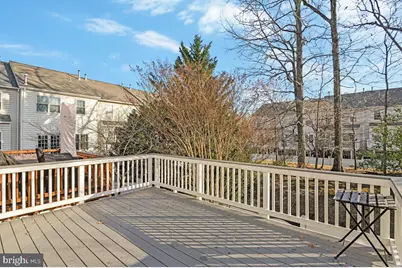 12025 Edgemere Circle, Reston, VA 20190 - Photo 14