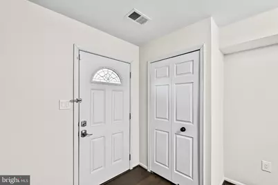 5915 Havener House Way, Centreville, VA 20120 - Photo 4